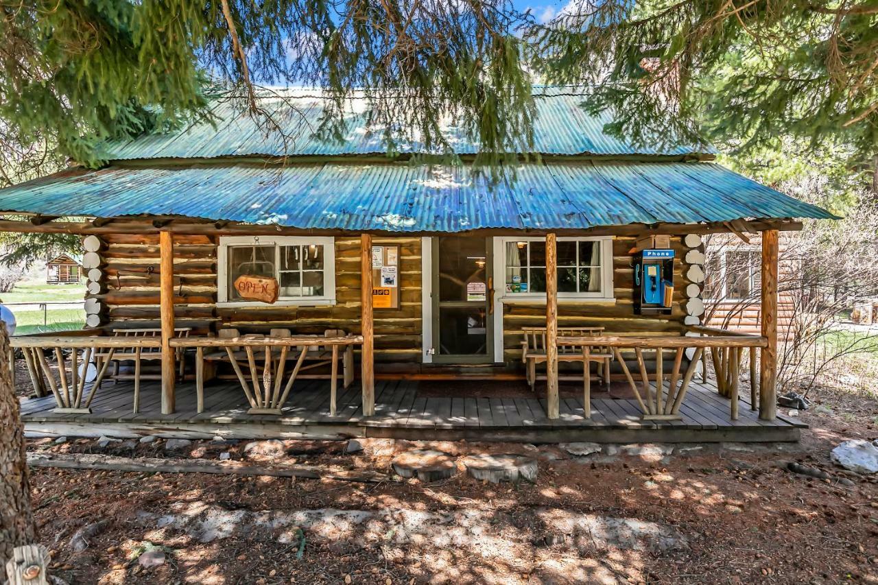 Sawtooth Lodge Stanley Екстер'єр фото