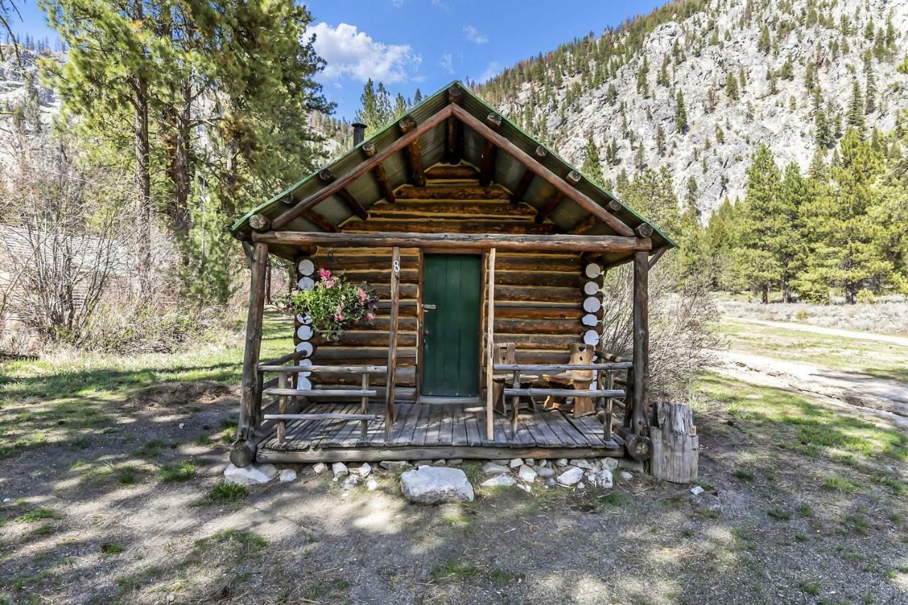Sawtooth Lodge Stanley Екстер'єр фото