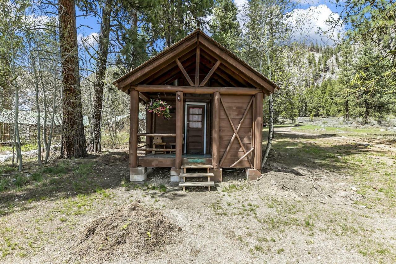 Sawtooth Lodge Stanley Екстер'єр фото
