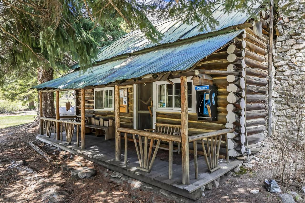 Sawtooth Lodge Stanley Екстер'єр фото